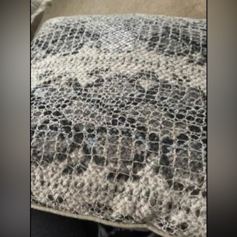 Fake textured Pillow